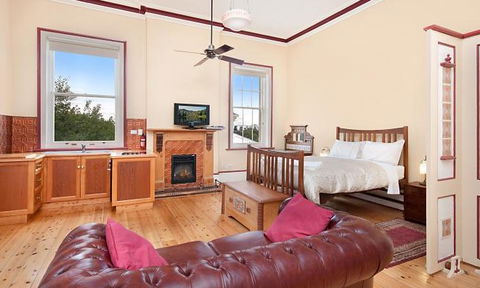 Annesley House - Getaway Accommodation 4
