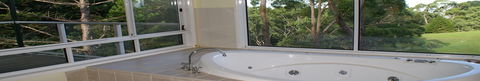 Seaview Treehouses - Getaway Accommodation 1