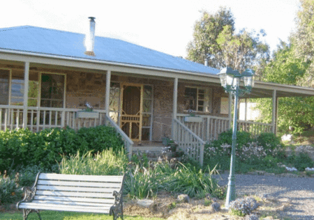 Buttercup Cottage  Apartment - Getaway Accommodation