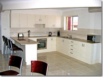 Jopen Motel And Apartments - Getaway Accommodation 0