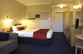 In Town Motor Inn - Getaway Accommodation 1