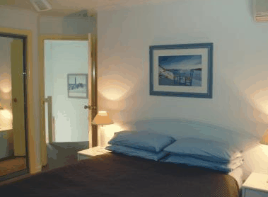 Breakers Apartments Mollymook - Getaway Accommodation 4