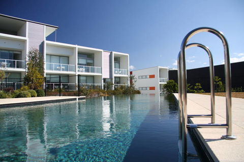 Coast Resort Merimbula - Getaway Accommodation 1