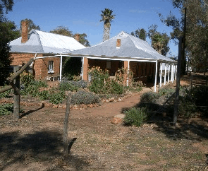 Avondale Discovery Farm - Getaway Accommodation