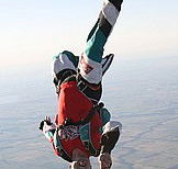 The Parachute School - Skydiving - Getaway Accommodation