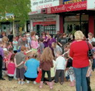 Mountain Gate Shopping Centre - Getaway Accommodation