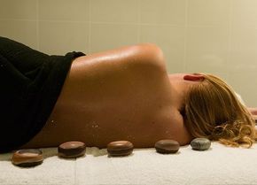 Q1 Spa - Gold Coast - Getaway Accommodation 0