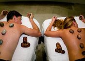 Q1 Spa - Gold Coast - Getaway Accommodation 1