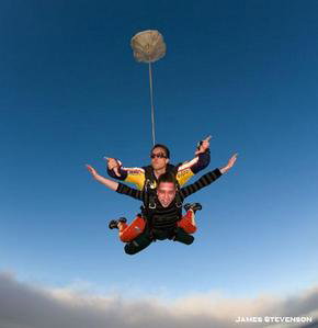 Adelaide Tandem Skydiving - Getaway Accommodation 2