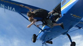 Skydive The Beach - Getaway Accommodation 1