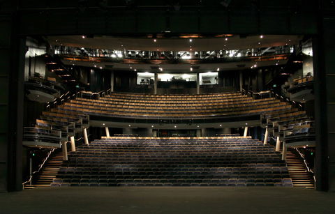 Roslyn Packer Theatre - Getaway Accommodation 1