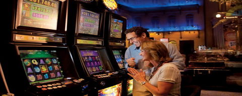 Treasury Hotel And Casino - Getaway Accommodation 5