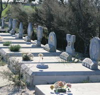 Corrigin Dog Cemetery - Getaway Accommodation