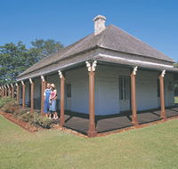 Wonnerup House and Old School - Getaway Accommodation