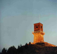 Centenary Tower - Getaway Accommodation