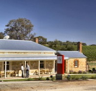 Two Hands Wines - Getaway Accommodation