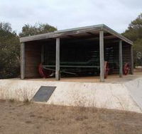 Monument To Soldier Settlement Scheme - Getaway Accommodation