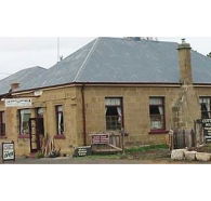 Jackson's Emporium - Getaway Accommodation