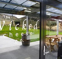 The Wicked Cheese Company - Getaway Accommodation