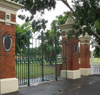 Yeronga Memorial Park - Getaway Accommodation