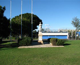 Oxley War Memorial - Getaway Accommodation 0
