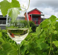 Flame Hill Vineyard - Getaway Accommodation