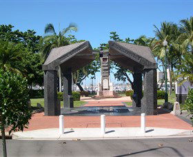 The Strand Park Townsville War Memorial - Getaway Accommodation 0