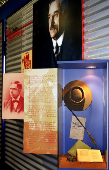 Waltzing Matilda Centre - Getaway Accommodation 9