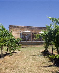 Shantell Vineyard - Getaway Accommodation 0