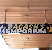 Bacash Emporium - Getaway Accommodation