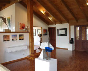 Art At Linden Gate - Getaway Accommodation 0