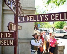 Beechworth Heritage Walking Tours - Getaway Accommodation 0