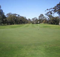 Maffra Golf Club - Getaway Accommodation