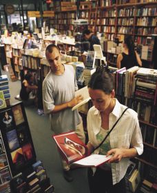 Gleebooks - Getaway Accommodation 0