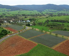 Schmidts Strawberry Winery - Getaway Accommodation 1