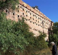 Glen Davis Ruins - Getaway Accommodation