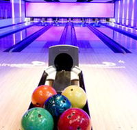 Kingpin Bowling Lounge - Getaway Accommodation