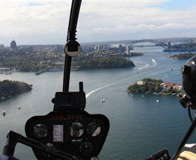 Australian Helicopter Pilot School - Getaway Accommodation 0