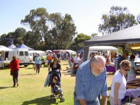 Port Elliot Market - Getaway Accommodation 1