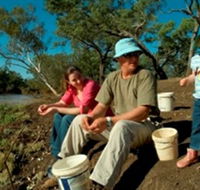 Charleville - Bakers Bend Warrego River Fishing Spot - Getaway Accommodation