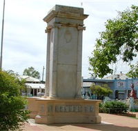 Charleville War Memorial - Getaway Accommodation
