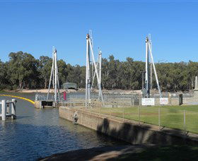 Lock 10 And Weir - Getaway Accommodation 3