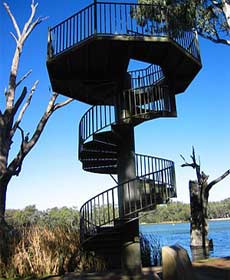 Darling And Murray River Junction And Viewing Tower - Getaway Accommodation 1