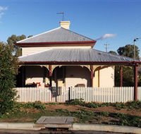 Former Customs Officers Residence - Getaway Accommodation
