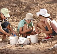 Mt Hay Gemstone Tourist Park - Getaway Accommodation