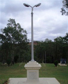 The Coronation Lamp Memorial - Getaway Accommodation 0