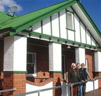 Gallery 294 - Getaway Accommodation