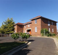 The Barracks Galleries and Studios - Getaway Accommodation
