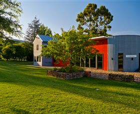 Pizzini Wines King Valley - Getaway Accommodation 2