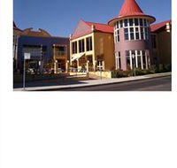 The Wicklow Hotel - Getaway Accommodation